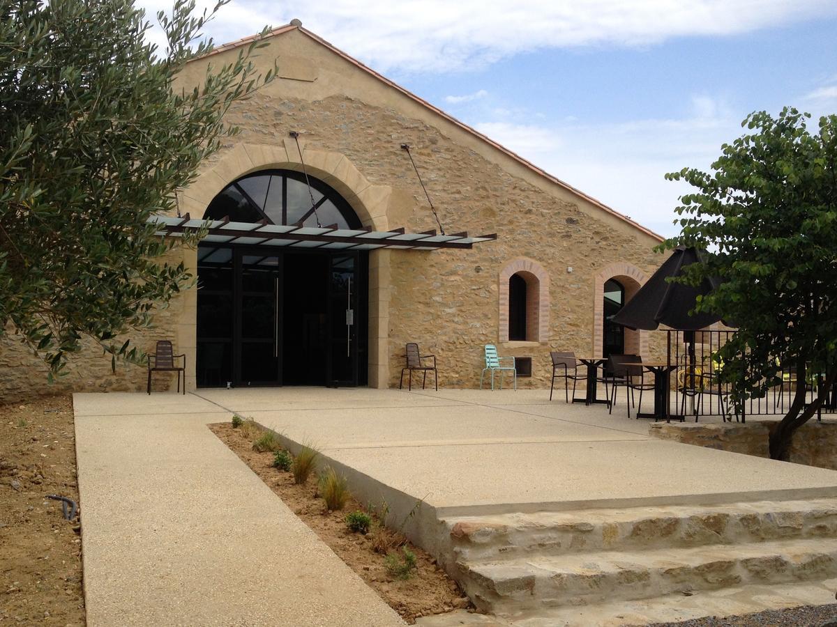 Les Cabanes Dans Les Bois Logis Hotel Villedubert Exterior foto