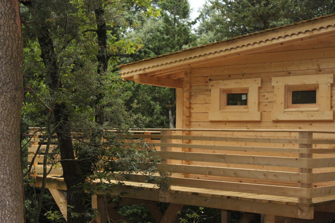 Les Cabanes Dans Les Bois Logis Hotel Villedubert Exterior foto